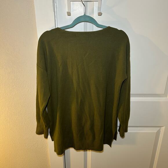Banana Republic Long Sleeves Medium Pullover Sweater Army Green Scoop Neck - Picture 2 of 7